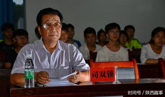 一场关于网游利与弊的特殊辩论会在阳虎教育举