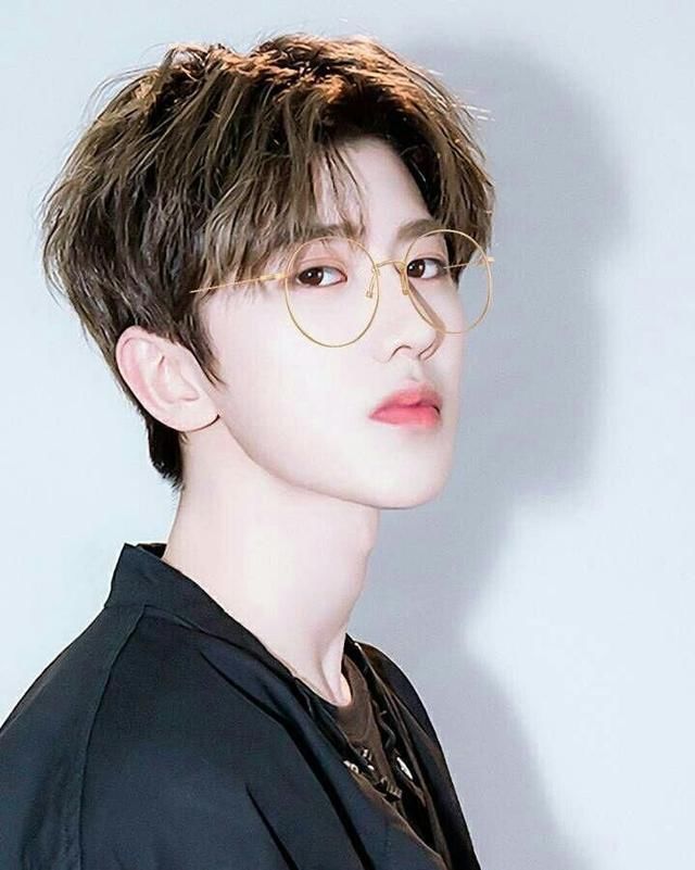 各省颜值最高小鲜肉,鹿晗代表北京,蔡徐坤代表