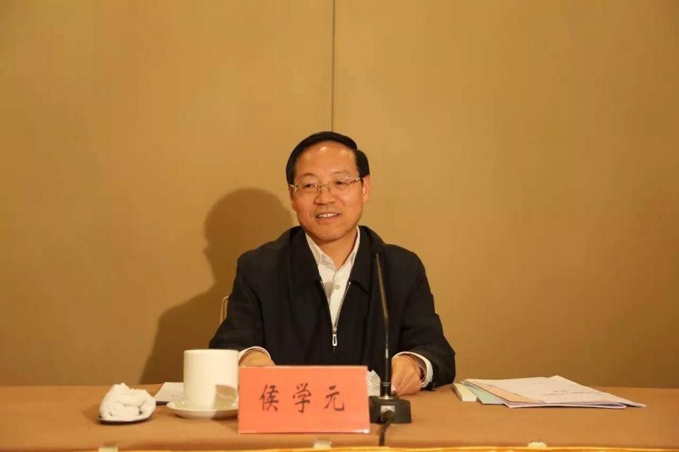 清明特别报道 江苏省民政厅厅长侯学元解读本省十三五殡葬改革任务