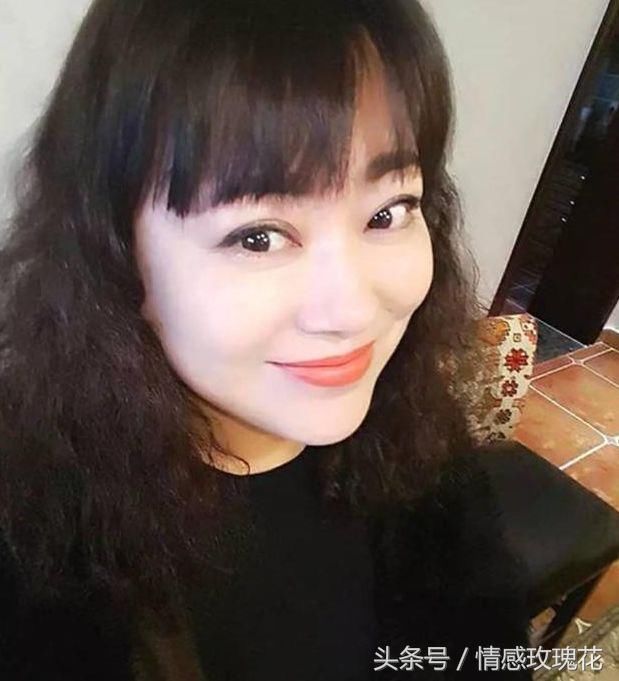 被称"胖嫂",遭前夫抛弃,暴瘦后美到无人识,闪嫁小鲜肉!