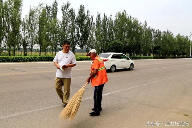 脱贫攻坚第一书记工作纪实 贫困户过好了 才让