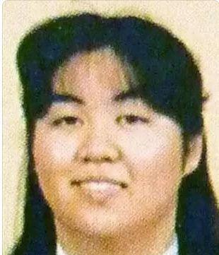 这日本女人丑又肥 却让男人们送钱送命