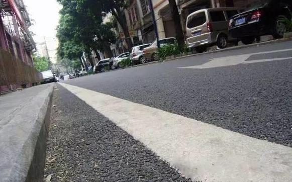 公路上黄线和白线有什么区别?看完你就全懂了