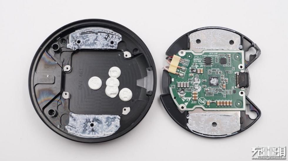 哪款更符合你?五款手机品牌无线充拆解