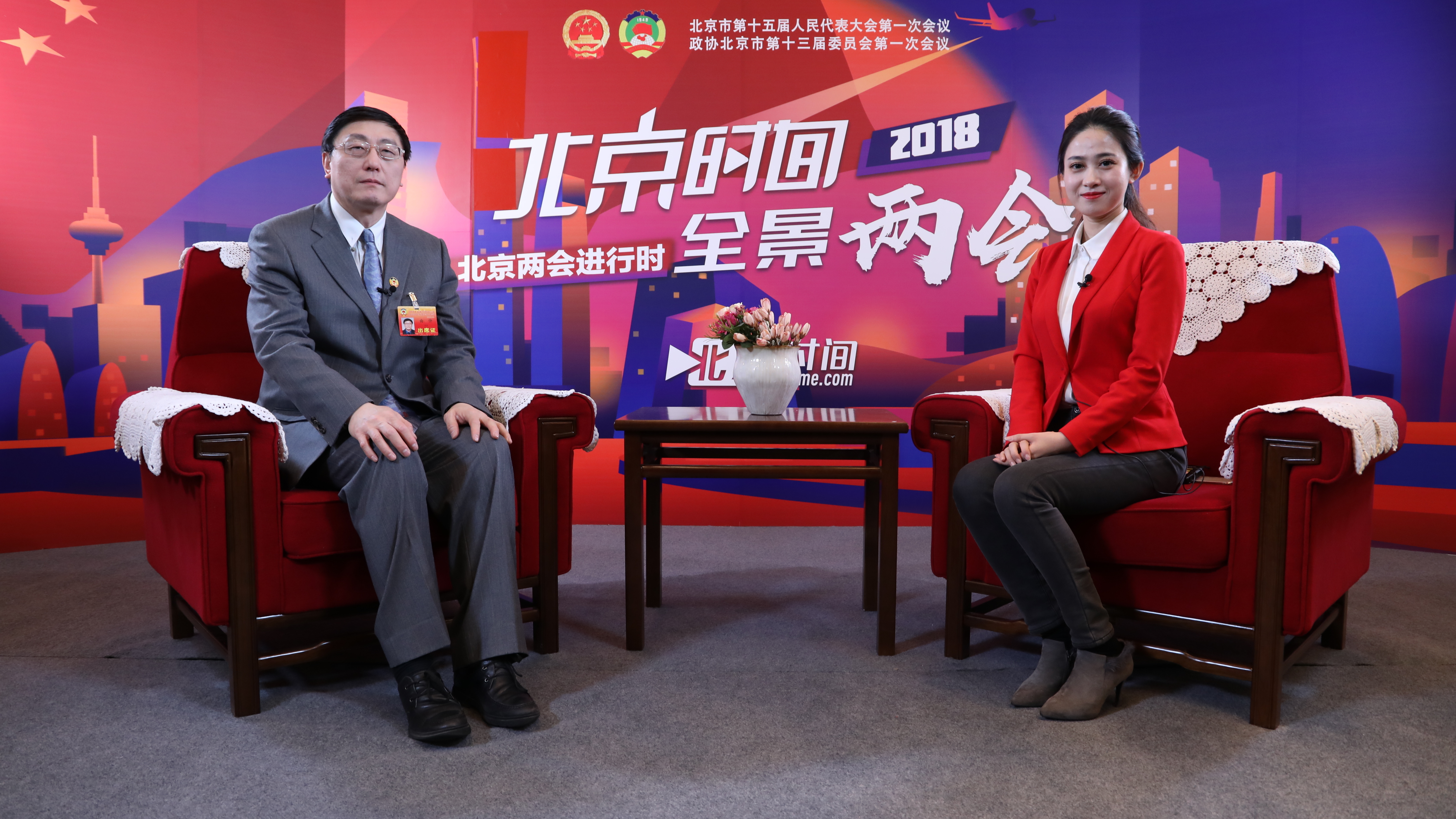 曲仲:出版集团70年 助力文化中心建设 曲仲:出版集团70年 助力文化中心建设