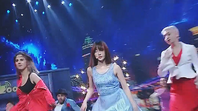 毛晓彤唱跳《辛德瑞拉》惊艳全场