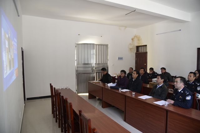 自治区扶贫成效考核四合一实地核查工作组到