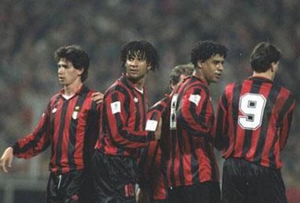 在足球历史上,路德古利特是一个什么样的存在