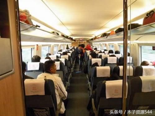 印度游客评价中国高铁:载客量少,普及率低?网