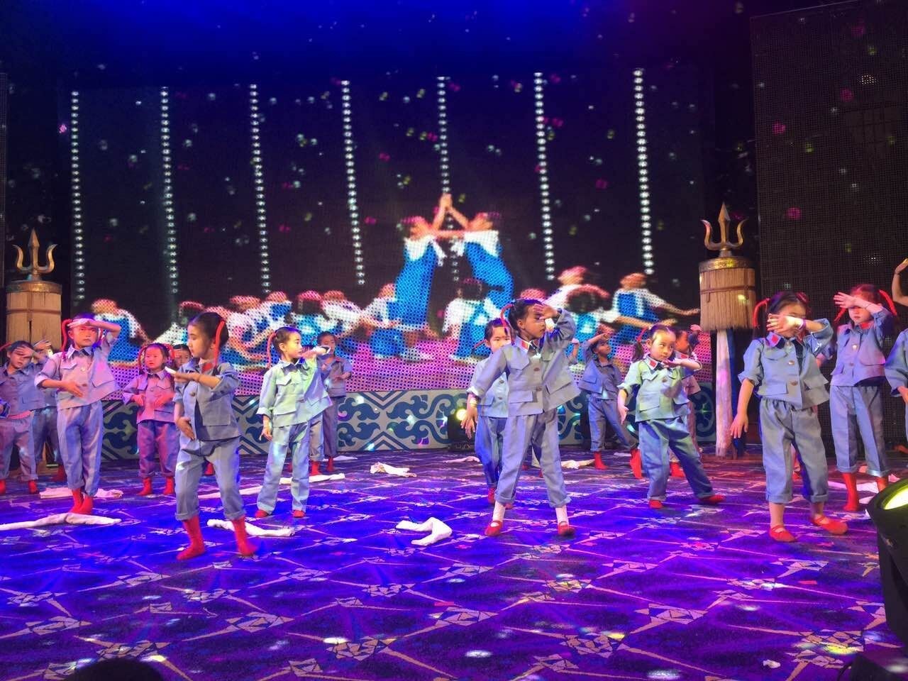 北大青鸟、晨蕾幼儿园举办庆六一文艺汇演