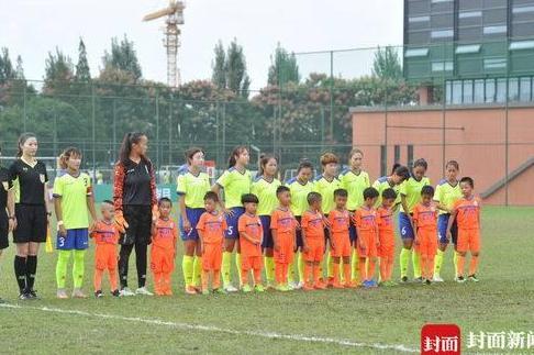 中秋佳节逐绿茵 全国大学生女足锦标赛成都揭