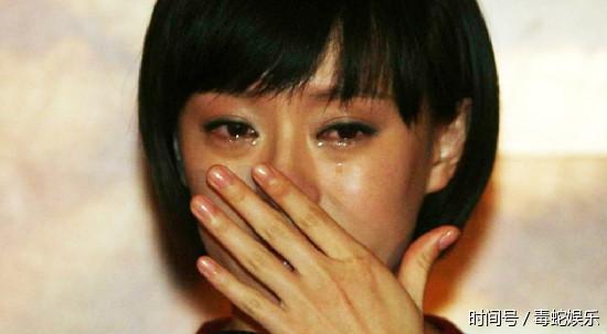 很多明星为了灾区人民贡献出了自己的一份力量---希