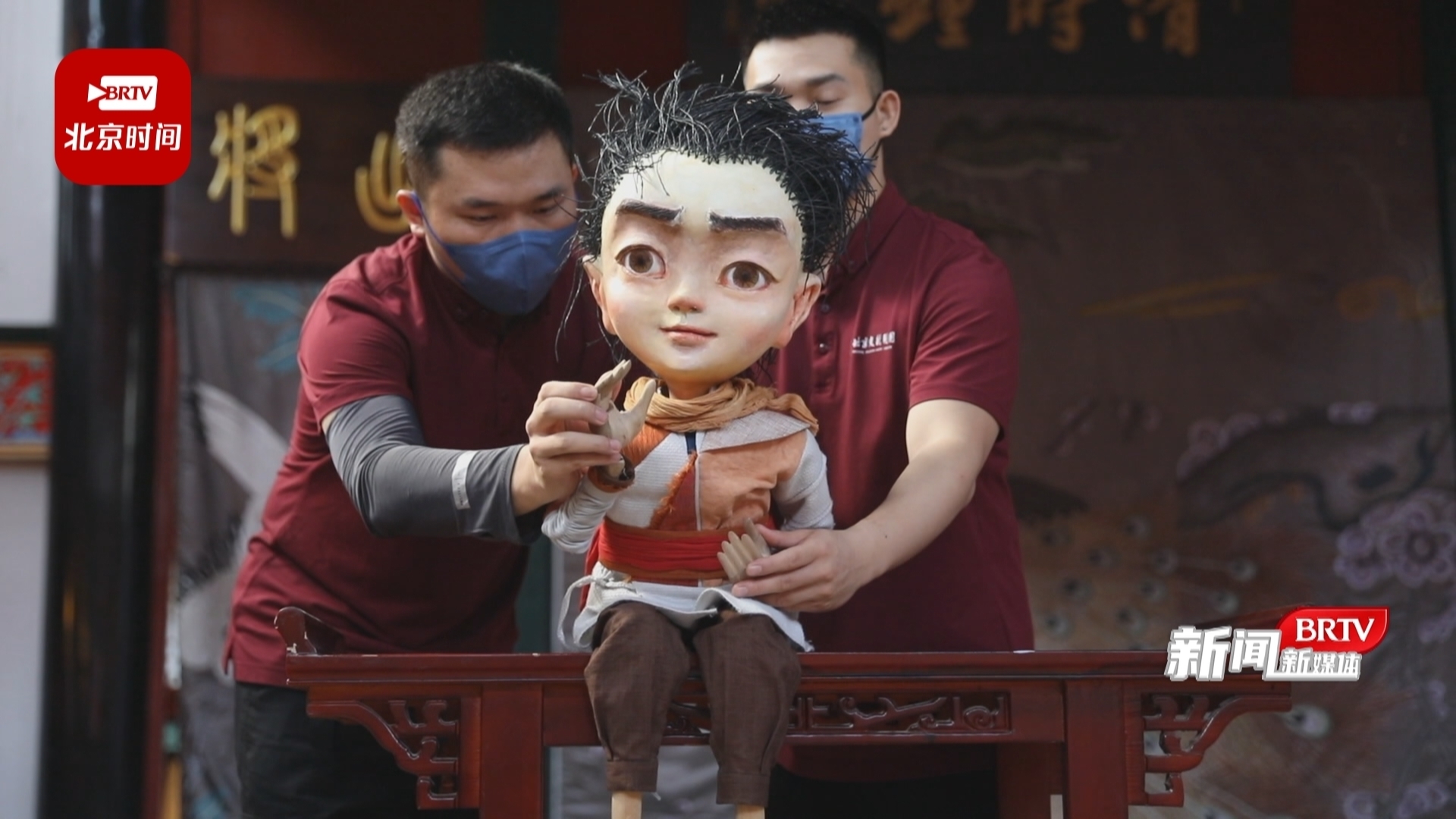 皮影、穿戴偶、飞行偶......北京皮影剧团推出光影舞台剧《影箱奇旅》 皮影、穿戴偶、飞行偶......北京皮影剧团推出光影舞台剧《影箱奇旅》