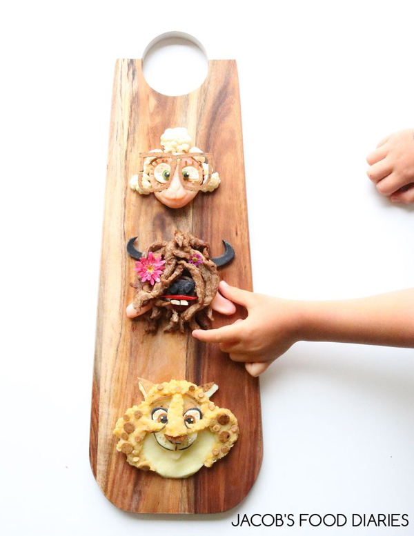 《疯狂动物城》中的卡通人物：牛肉、土豆泥以及蔬菜。