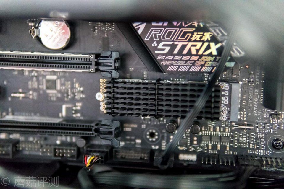 让你的固态硬盘也可以清凉一夏、SSD铝制被