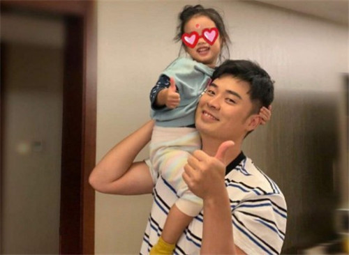 陈赫与张子萱喜得二胎是真是假 男孩还是女孩(图2) 陈赫与张子萱喜得二胎是真是假 男孩还是女孩(图2)