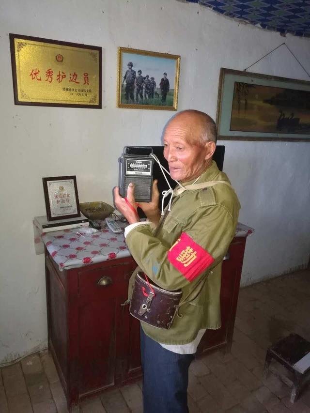 以新疆“守边老人”魏德友为原型的电影《守边人》在京首映