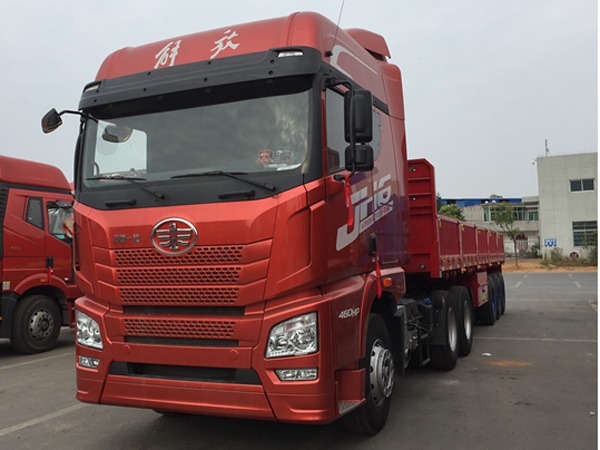 解放JH6牵引车\/内饰图片 解放JH6油耗变速箱配