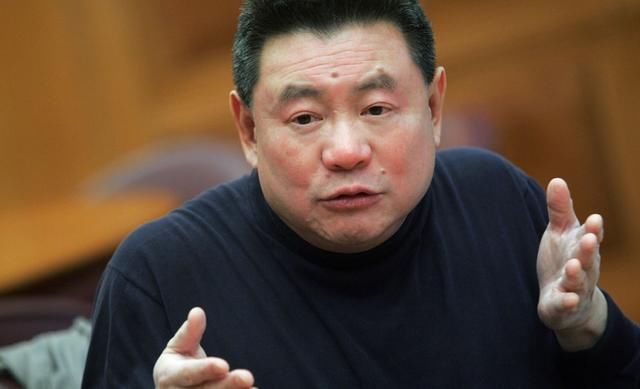 真正的世界首富,关之琳李嘉欣都他争风吃醋,今