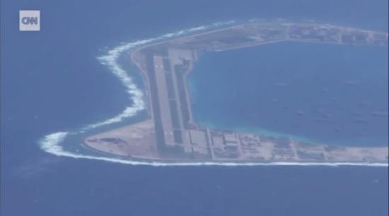 美军机赴南海侦察曝中国岛礁建设情况 遭我军