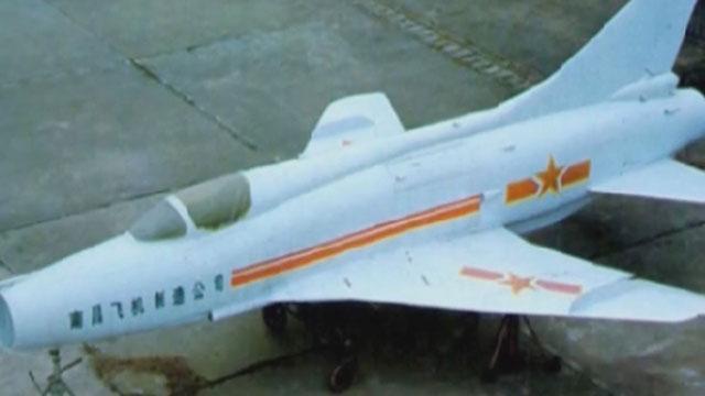 歼-12问世 得绰号“空中李向阳” 歼-12问世 得绰号“空中李向阳”