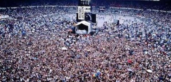 全球4大史诗级演唱会:中国仅一人上榜,连张学