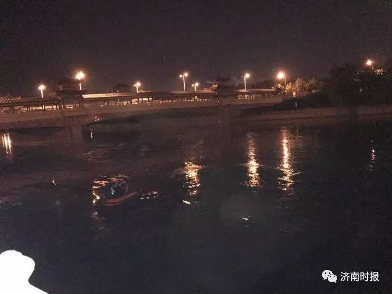 女儿因情感问题跳河轻生 父亲为救她不幸溺亡