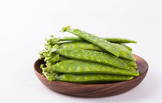 籼米:味甘,性温,归肺,脾,心经.补脾胃,养五脏.宜于脾虚湿盛腹泻.