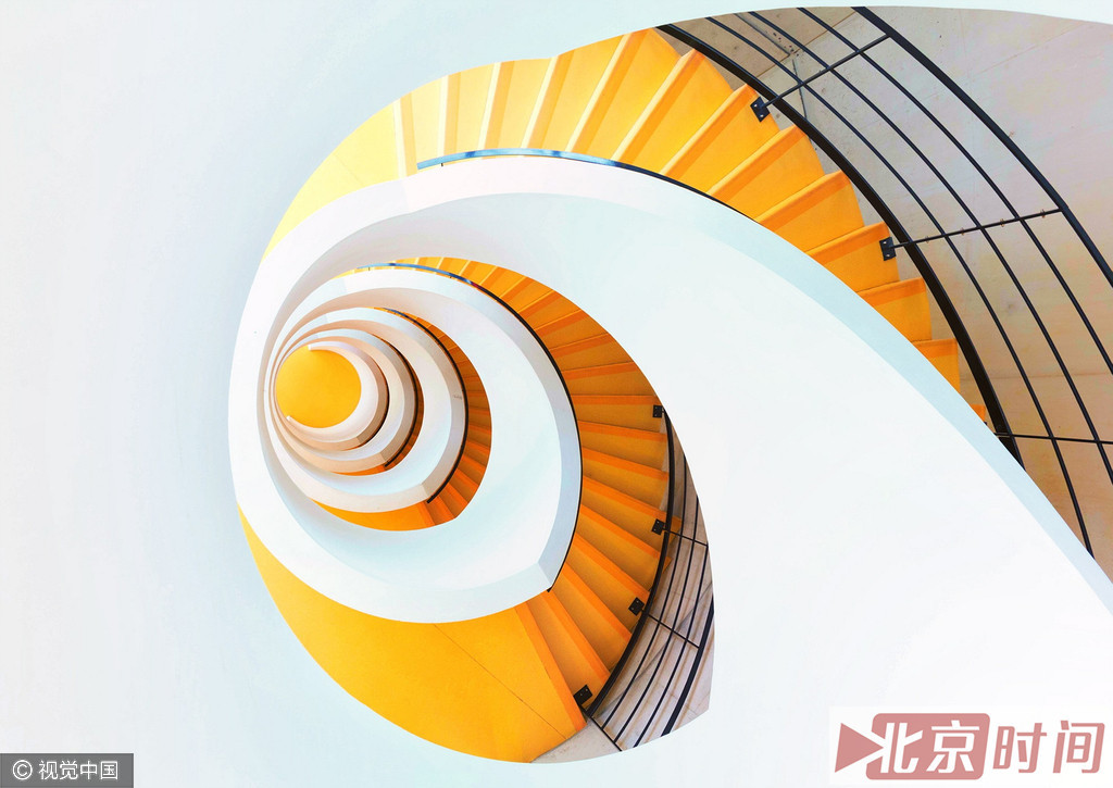 Romina Kutlesa拍摄的楼梯。