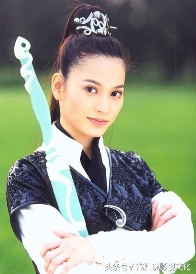 18年前这部童年神剧,张卫健鬼马搞笑,何美钿甜美,樊亦敏冷艳