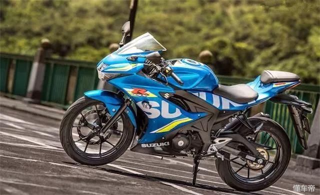 本田CBR150R、铃木GSX-R150、雅马哈R15