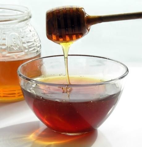 蜂蜜+阿莫西林,睡前抹一抹,皮肤嫩如霜