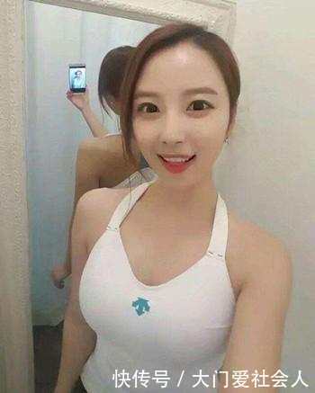 女友朋友圈晒闺蜜照片, 我又恋爱了