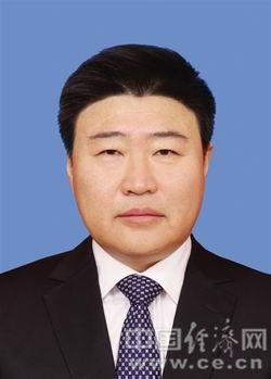 斯琴毕力格提名为鄂尔多斯市长 龚明珠已任内