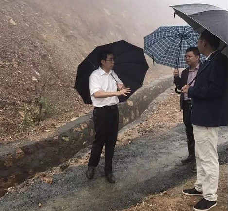 新邵县委书记阳晓华督查高家坳金矿防汛安全工