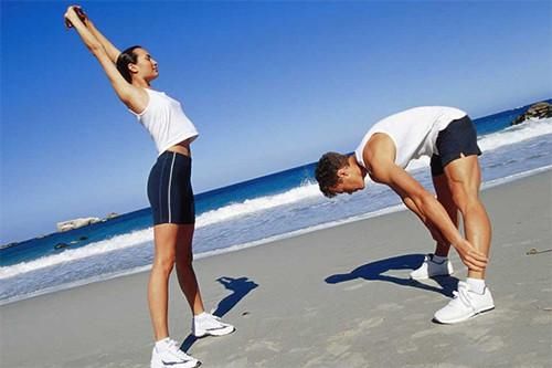 热身拉伸全身肌肉,你需掌握这11个动作!