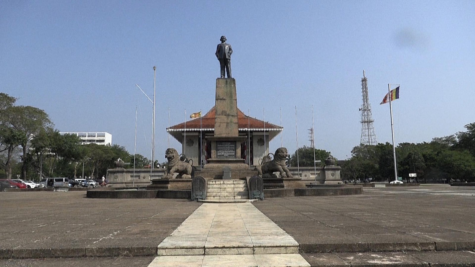 斯里兰卡政府宣布暂时中止偿还全部外债 斯里兰卡政府宣布暂时中止偿还全部外债