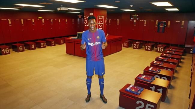 巴萨新援号码敲定!库蒂尼奥把7号留巴萨最中意