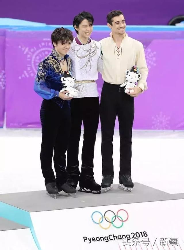 这个日本美少年为什么在春节刷中国人的朋友圈