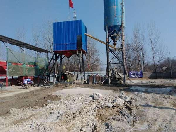 信阳浉河区游河乡搅拌站污染环境 拨打12369