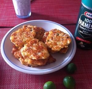 三文鱼土豆饼,宝宝都喜欢吃的一款小饼饼,做法