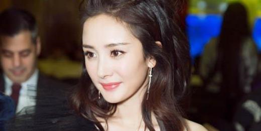 杨幂:我没整容,杨颖:我也没整容,赵丽颖:那我算