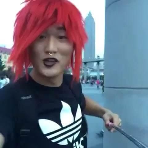 快手紧急封杀纹身、MC:方丈、二驴、高迪大美