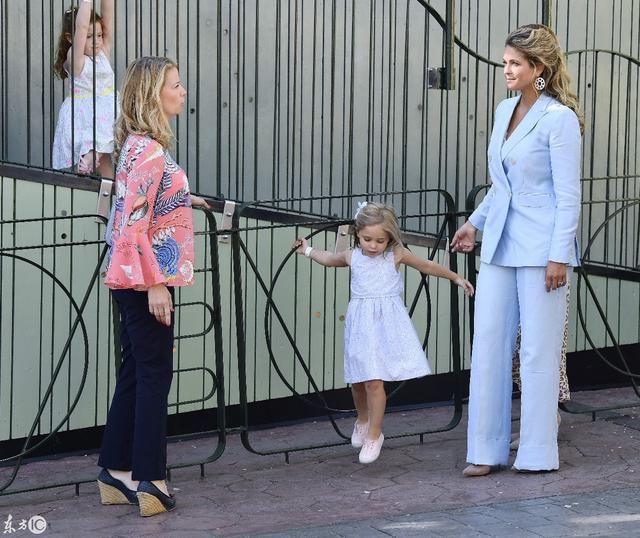 虽然是瑞典王位的第二顺位继承人,6岁小女公爵