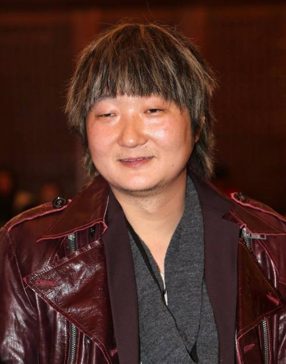 不过王大治其实也是塑造过不少角色,比如《士兵突击》里的许二和