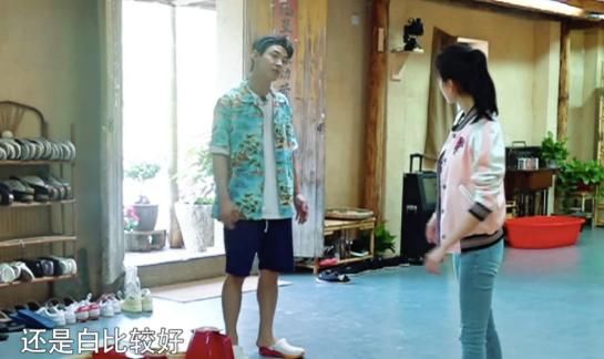 刘宪华和陈都灵发生争论,沈月8字救场超机智!