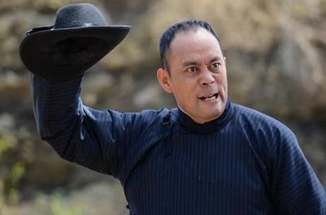 《亮剑》中的楚云飞的扮演者张光北直接炮轰某小鲜肉:拍戏从不出现,全