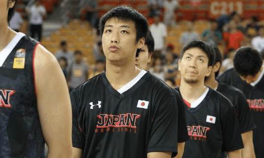 张本天杰:日本男篮了打败中国 选择入日籍明智 张本天杰:日本男篮了打败中国 选择入日籍明智