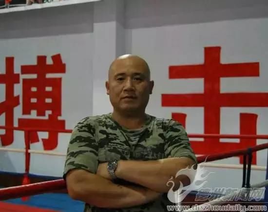 中国拳手遭到泰国黑势力报复,不肯打假拳竟然