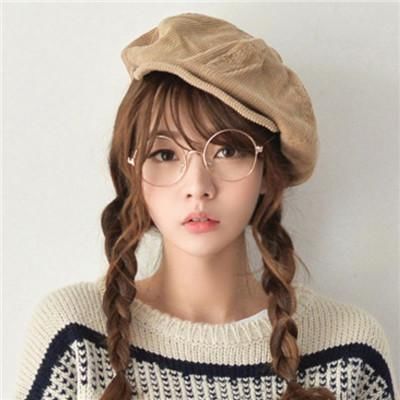 长发戴眼镜女生头像大图 复古圆框眼镜让你气